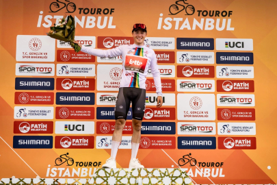 Tour of İstanbul'da ikinci etap tamamlandı... Mauro üç forma birden kazandı