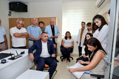 Adana Büyükşehir'den Karataş'ta yoğun mesai