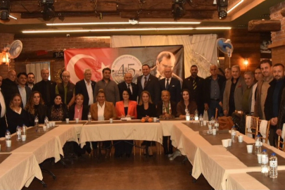 Manisa Dostlar Meclisi’nde demokrasi buluşması