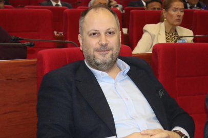 CHP’li Küçükkaya’dan sert çıkış: Empatiyi vatandaşa yapacaksınız, Belediye Başkanına değil!