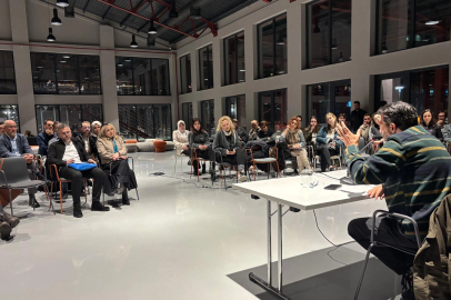 Bursa Nilüfer’de toplumsal rollerin sahnelenişi konuşuldu