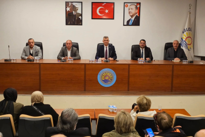 Gölcük'te Başkan Sezer muhtarları dinledi