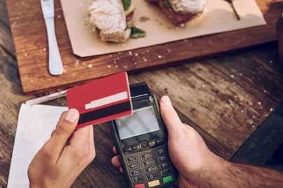 TURYİD'den bahşiş çağrısı: Kredi kartıyla gönüllü bahşiş sistemi gelmeli