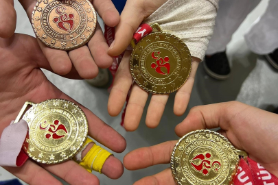 Balıkesir Büyükşehir’in sporcuları madalyaları topladı