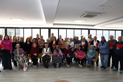 Nilüferli kadınlardan huzurevine gönül köprüsü