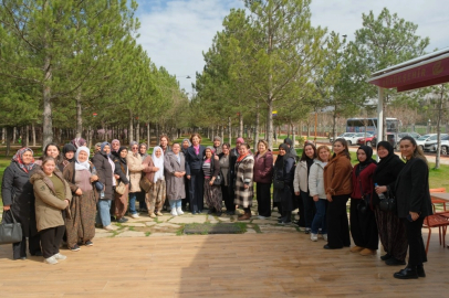 Eskişehir'de Mihalgazili kadınlar Başkan Ünlüce ile buluştu