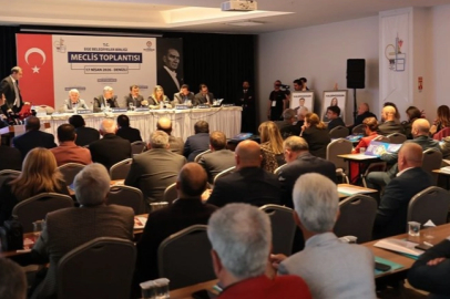 Ege Belediyeler Birliği’nde Başkan Çavuşoğlu güven tazeledi