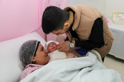 Gaziantep'de tüp bebek desteğinin ilk bebeği dünyaya geldi