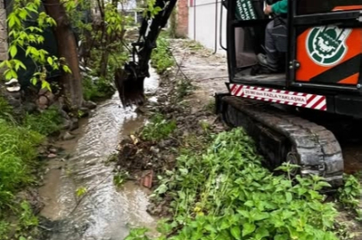 Bursa İnegöl’de sulama kanalı temizliği​​​​​​​