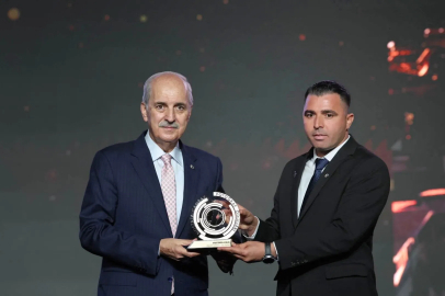 Mardinli fotoğraf sanatçısı Mustafa Kılıç’a prestijli ödül!