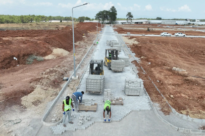 Antalya Büyükşehir’den mezarlıklarda kapsamlı çalışma