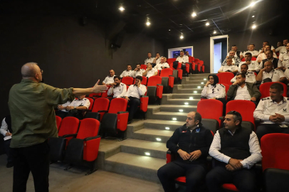 Sakarya Büyükşehir’den otobüs şoförlerine empati ve sorumluluk eğitimi
