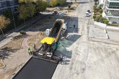 İzmir'de Ataşehir ve Harmandalı’da yollar yenileniyor
