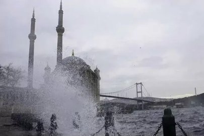 Meteoroloji’den kuvvetli yağış ve fırtına uyarısı! Ege ve Marmara’da dikkat!