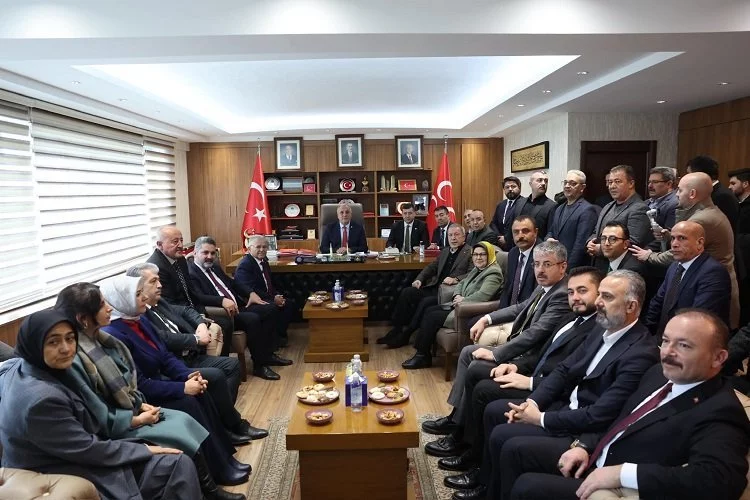 AK Parti Kayseri'den MHP'ye ziyaret