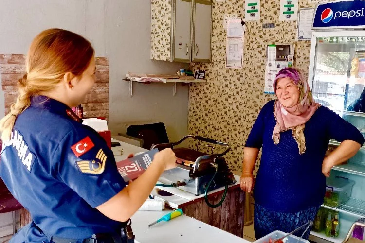 Edirne'de Jandarmadan kadına yönelik şiddetle mücadele farkındalığı