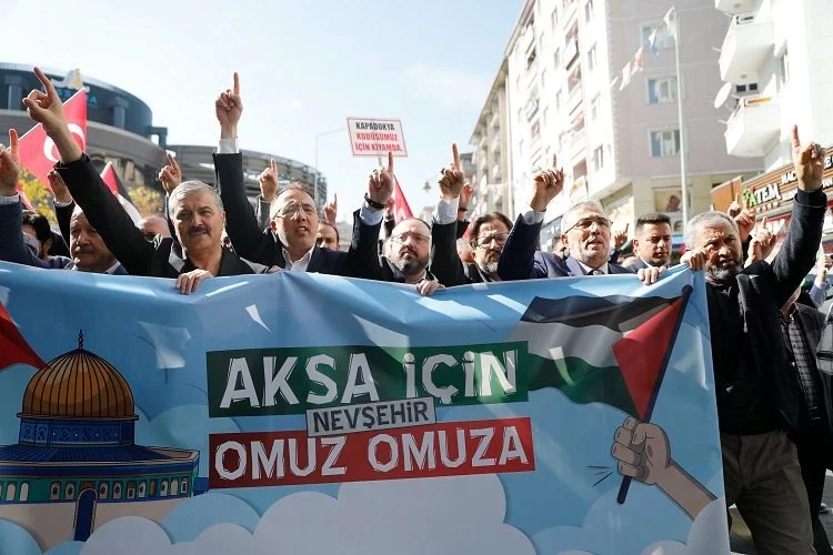 Nevşehir'de Filistin için destek yürüyüşü